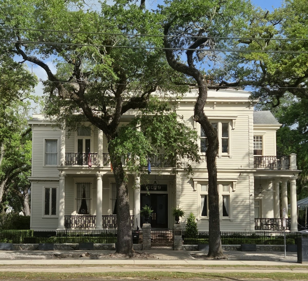 The Elms Mansion