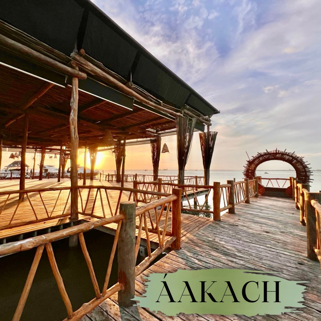 SOPHIA MIA Lagoon Deck - Venue for Weddings