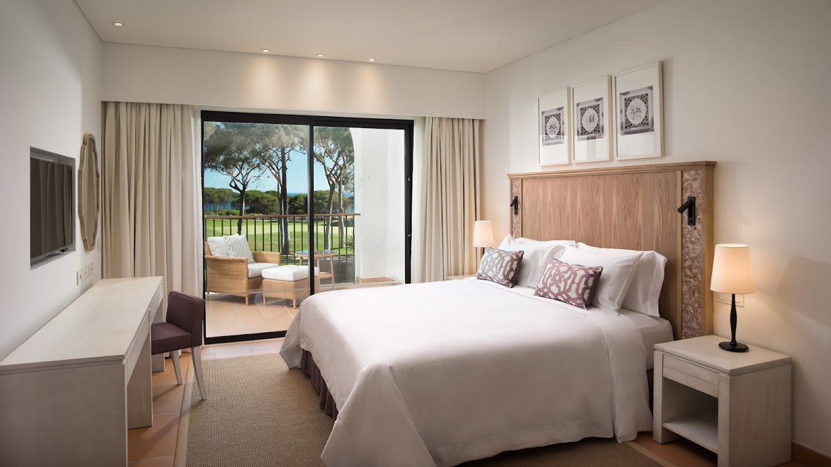 Pine Cliffs Resort - Algarve
