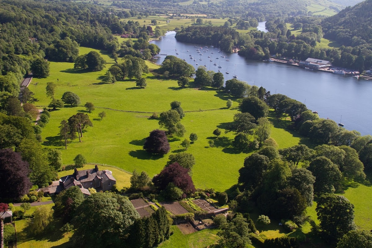 Town Head Estate - Lakeside Weddings