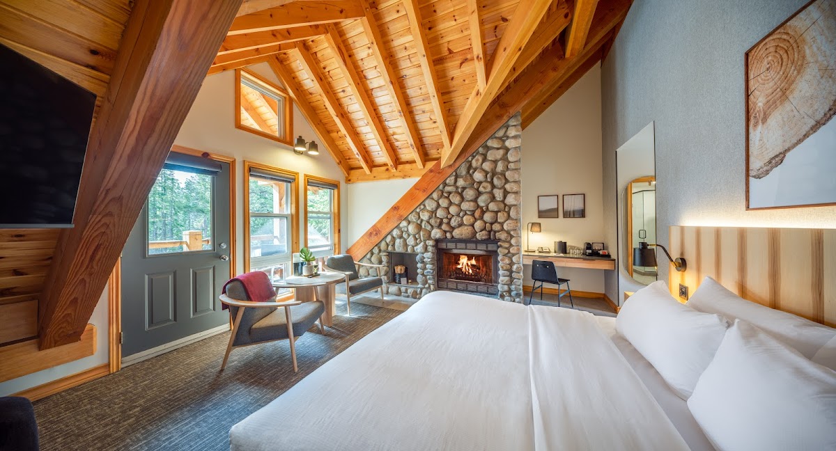Buffalo Mountain Lodge