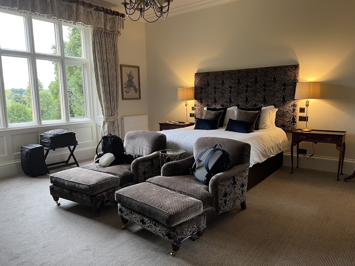 Lords Of The Manor Hotel
