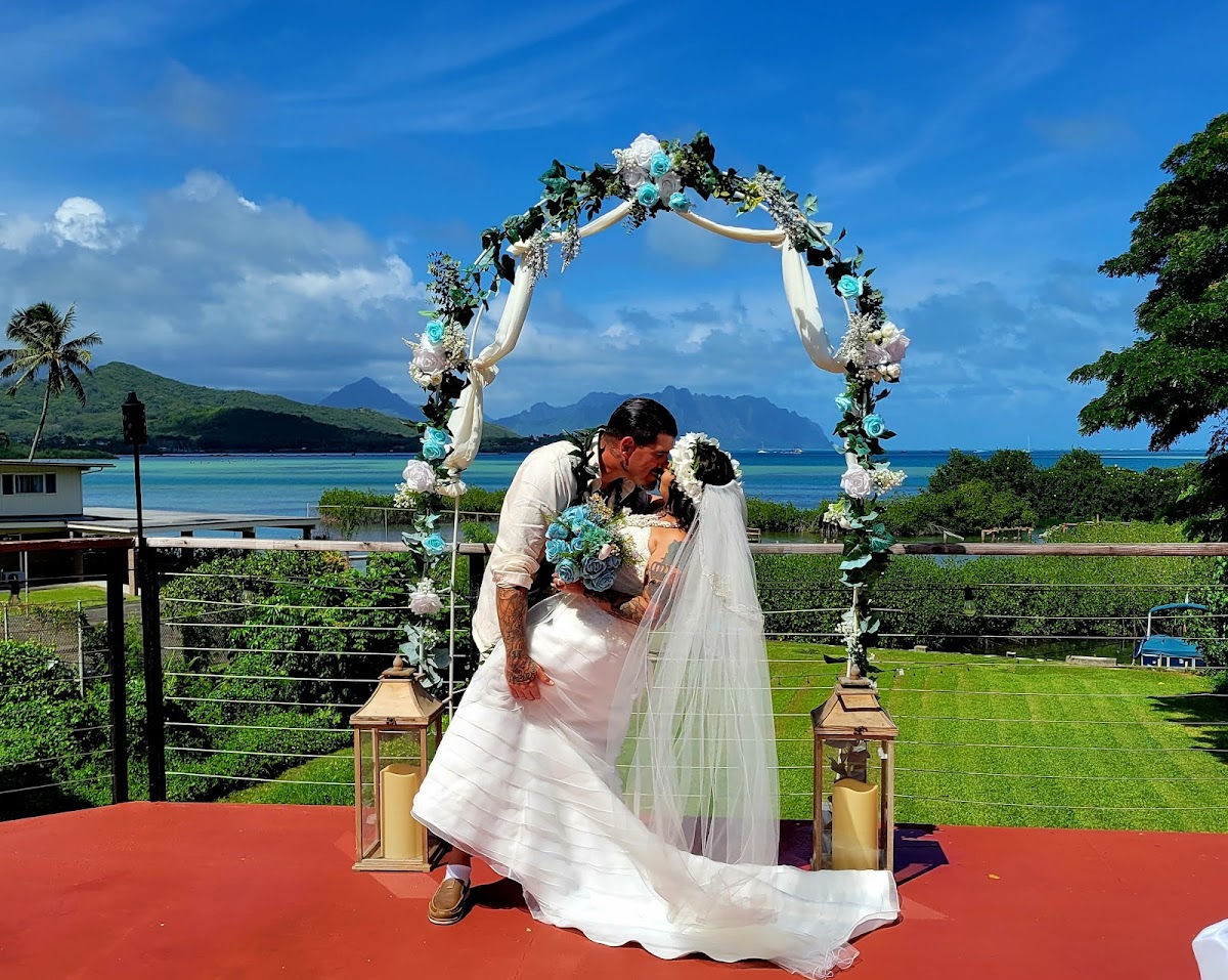 Aloha Oahu Weddings and Events, LLC