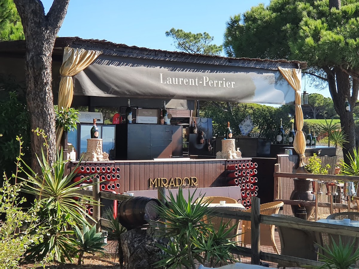 Mirador Champagne Bar