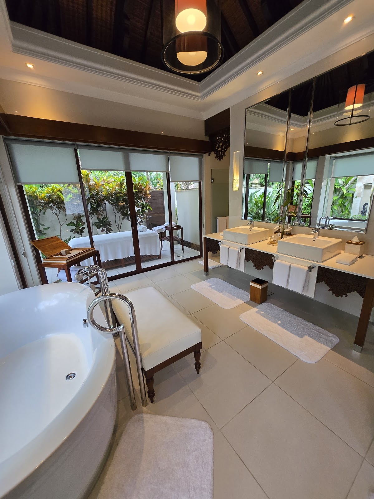 The Laguna, a Luxury Collection Resort & Spa, Nusa Dua, Bali