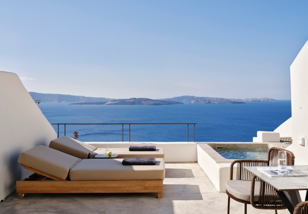 Andronis Luxury Suites