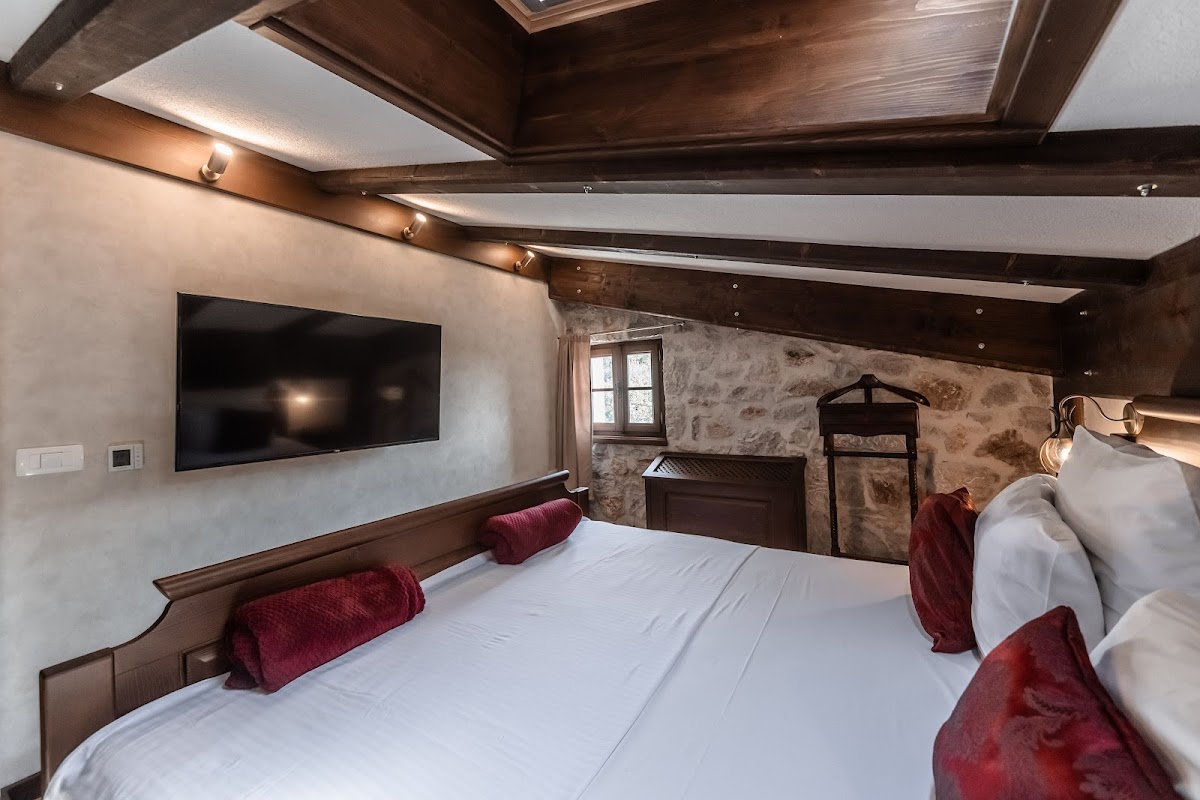 Talići Hill - Rustic Villas | Montenegro Luxury Stone Home For Rent With Private Pool