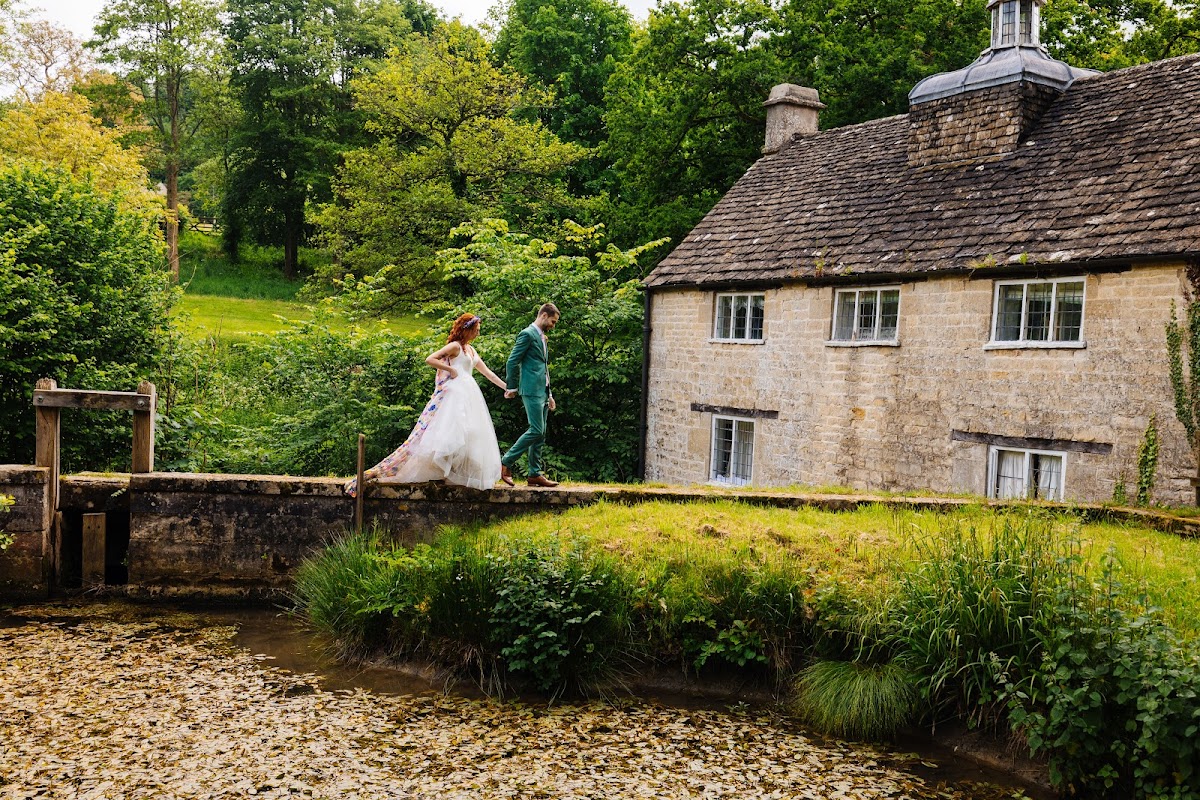 Owlpen Manor Weddings and Events
