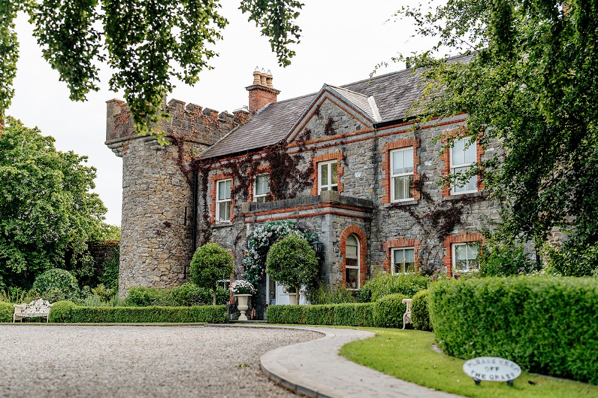 Ballymagarvey Village