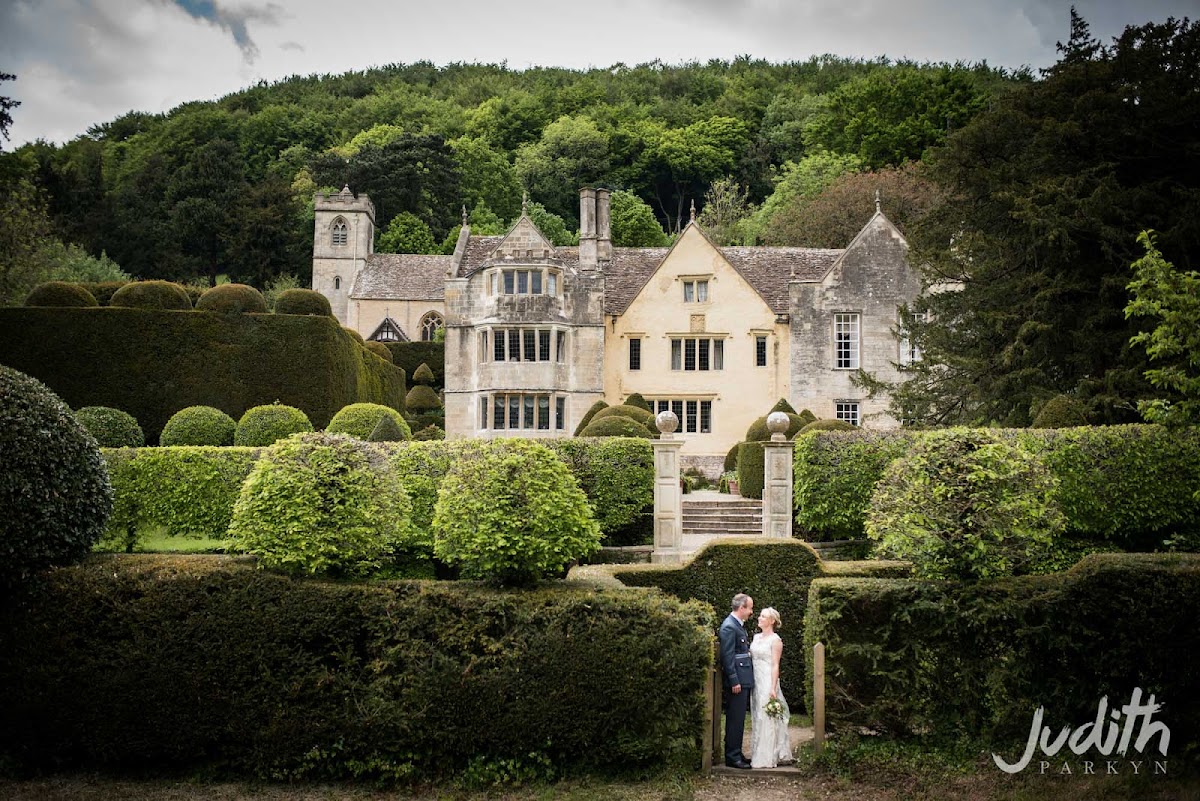 Owlpen Manor Weddings and Events