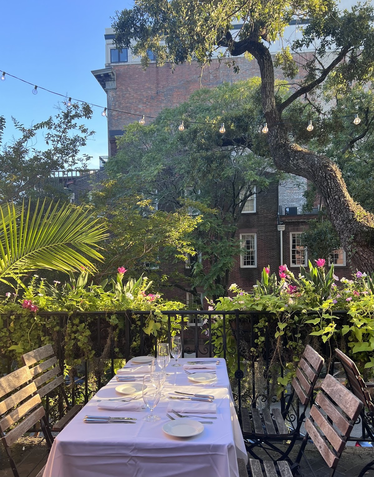 The Olde Pink House