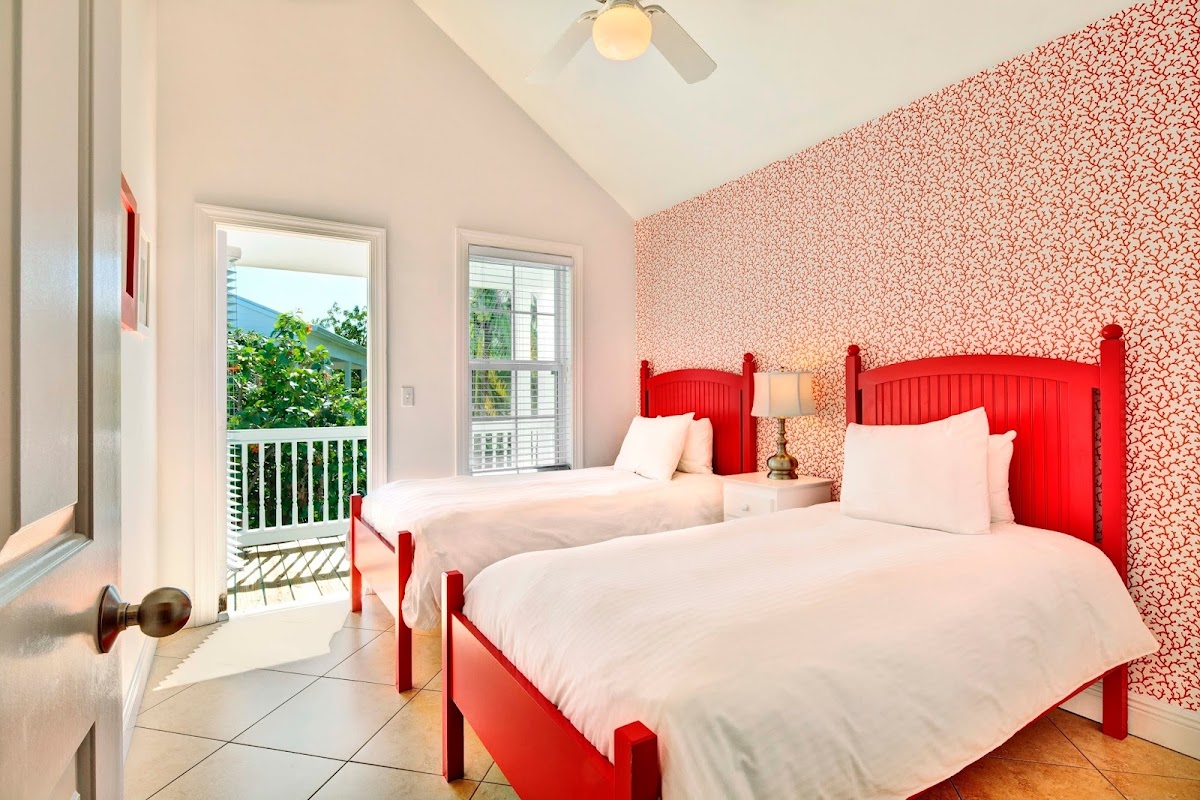 Tranquility Bay Beachfront Resort