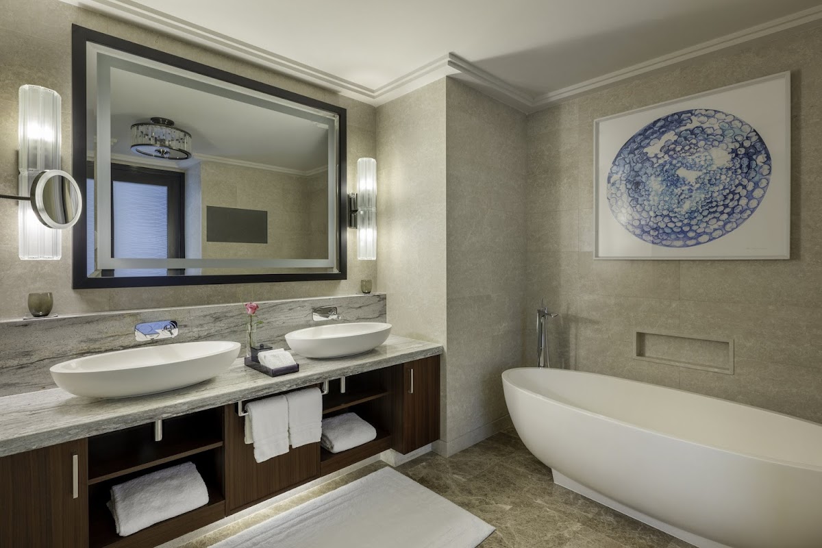 Four Seasons Hotel Abu Dhabi at Al Maryah Island