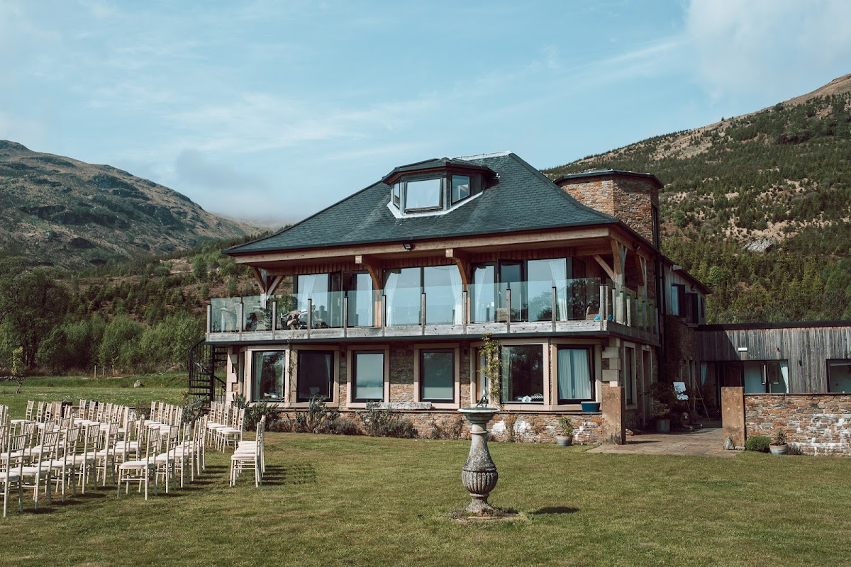 Carrick Castle Estate | Luxury Wedding Venue