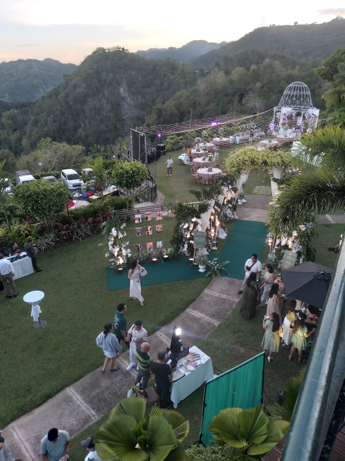 Chateau de Busay Inn & Restaurant