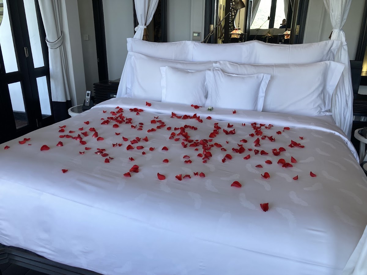 InterContinental Danang Sun Peninsula Resort