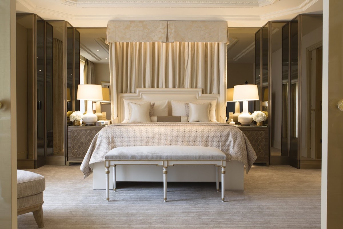 Four Seasons Hotel George V, Paris