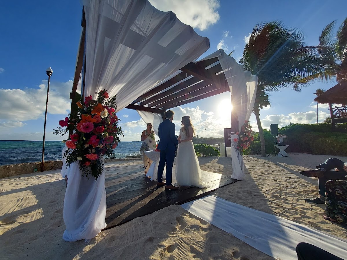 Paradise Weddings
